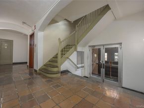 824 Bronx River Road 4B, Bronxville NY 10708