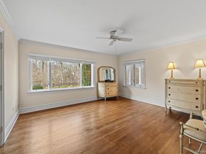 52 Oakledge Road, Bronxville NY 10708