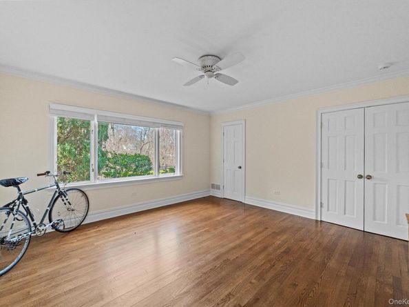 52 Oakledge Road, Bronxville NY 10708