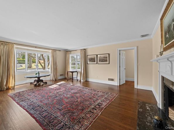 52 Oakledge Road, Bronxville NY 10708