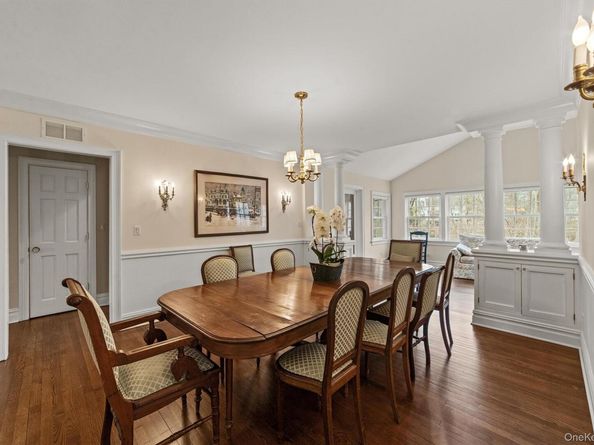 52 Oakledge Road, Bronxville NY 10708