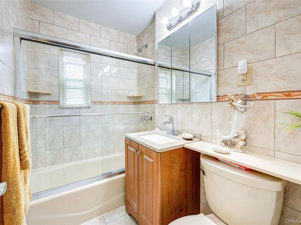 196-57 69th Avenue 1, Fresh Meadows NY 11365