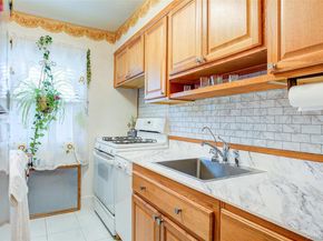 196-57 69th Avenue 1, Fresh Meadows NY 11365