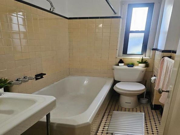 398 Oliver Street 6G, Bronx NY 10458