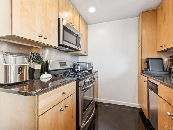 4-74 48th Avenue PH4D, Long Island City NY 11109