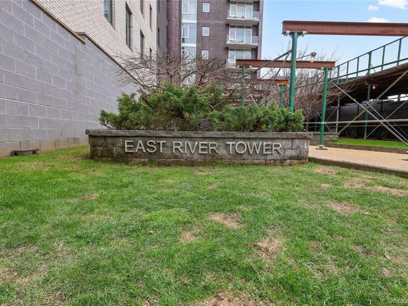 11-24 31st Avenue, Astoria NY 11106