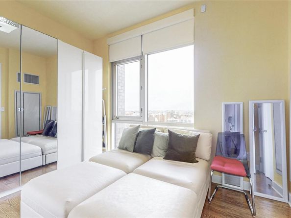 11-24 31st Avenue, Astoria NY 11106