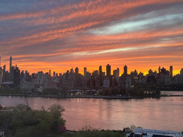 11-24 31st Avenue, Astoria NY 11106