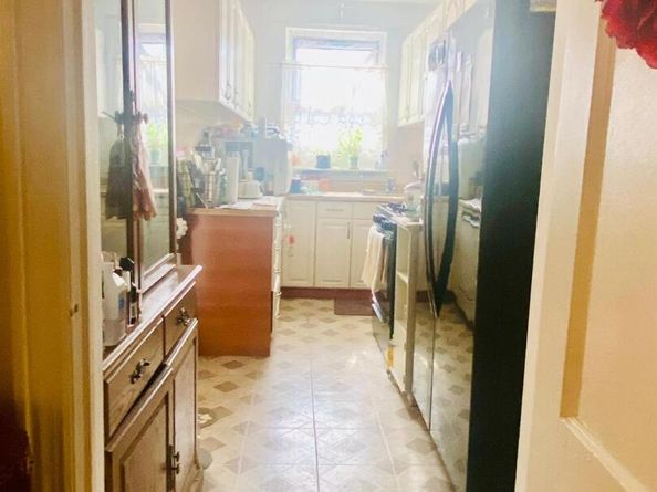 48-30 42 Street, Sunnyside NY 11104