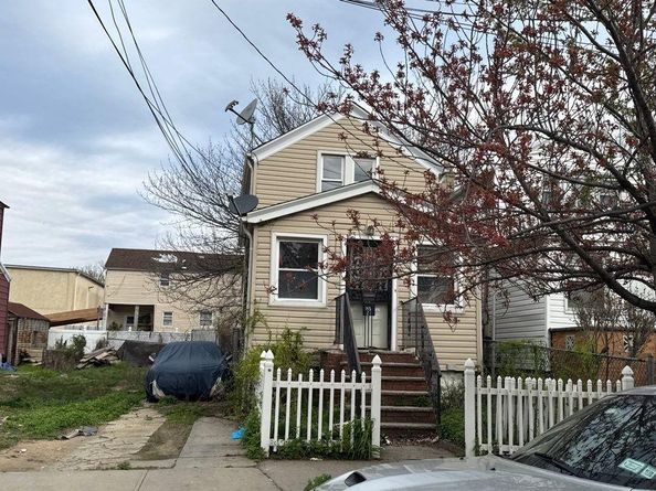 165-21 144th Drive, Jamaica NY 11434