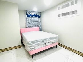 155-17 65th Ave, Flushing NY 11367