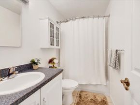 114 Beacon Lane 74, Bronx NY 10473