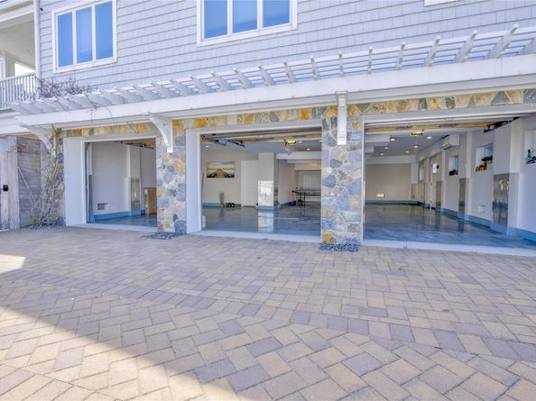 879 Oceanfront, Long Beach NY 11561