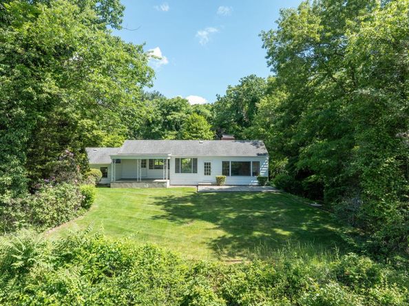 3 South Run, Cold Spring Harbor NY 11724