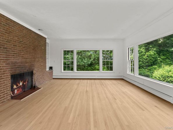 3 South Run, Cold Spring Harbor NY 11724