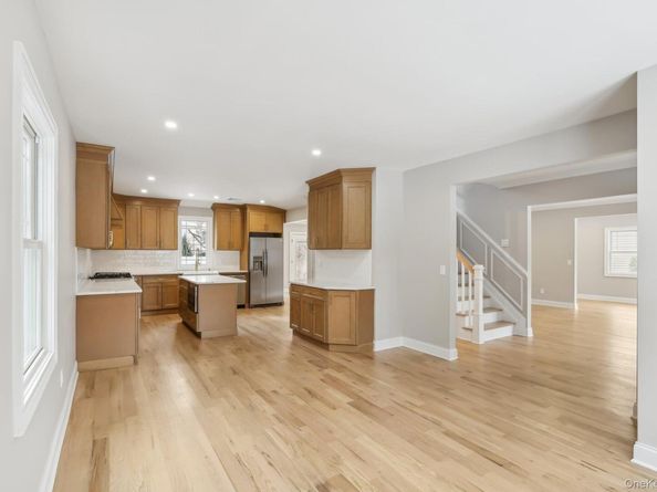 12 Shepherd Street, Rockville Centre NY 11570