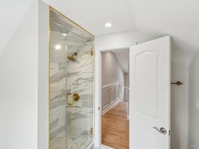 12 Shepherd Street, Rockville Centre NY 11570