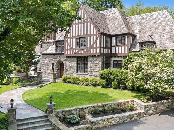 31 Old Army Road, Scarsdale NY 10583