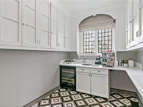 31 Old Army Road, Scarsdale NY 10583