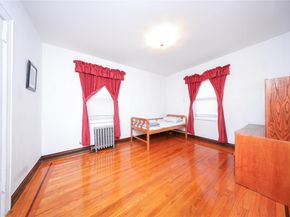 95-15 243rd Street, Floral Park NY 11001