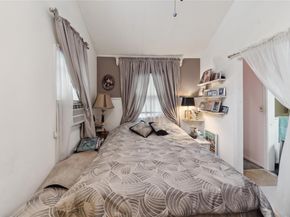 34 Alden Park 34, Bronx NY 10465