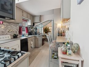 34 Alden Park 34, Bronx NY 10465