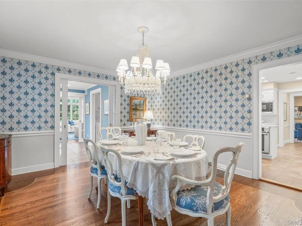 26 Bradford Road, Scarsdale NY 10583
