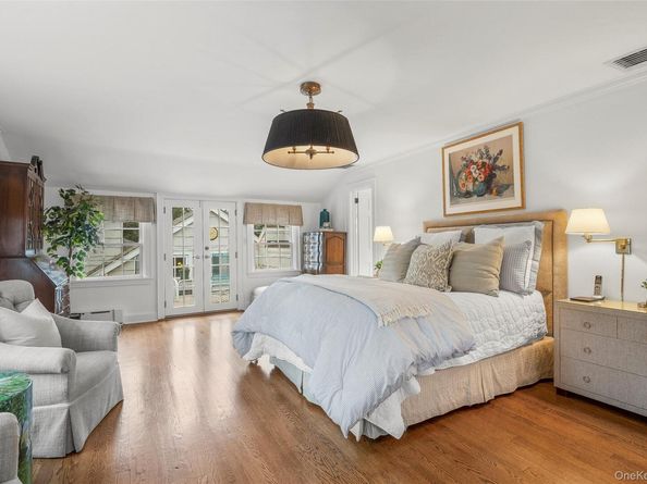 26 Bradford Road, Scarsdale NY 10583