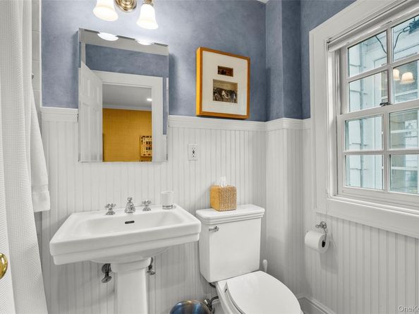 26 Bradford Road, Scarsdale NY 10583