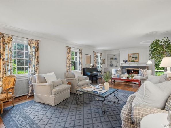 26 Bradford Road, Scarsdale NY 10583