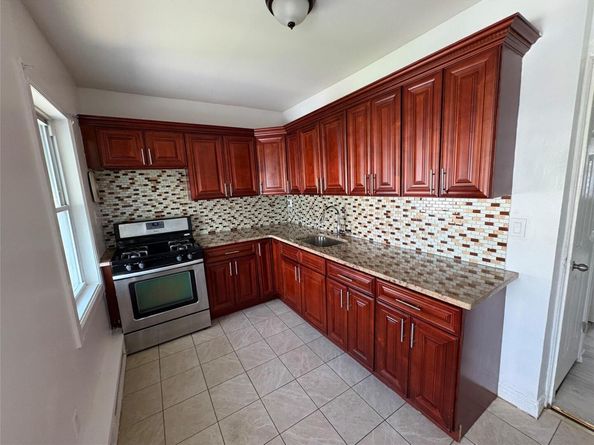 90-31 185TH Street, Hollis NY 11423
