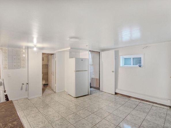 90-31 185TH Street, Hollis NY 11423