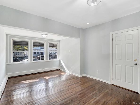 90-31 185TH Street, Hollis NY 11423