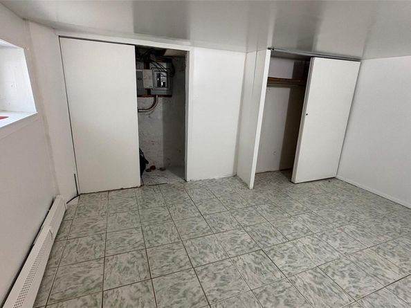 90-31 185TH Street, Hollis NY 11423