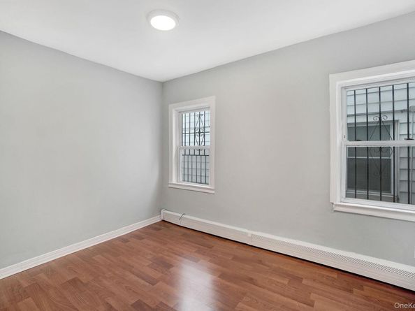 90-31 185TH Street, Hollis NY 11423