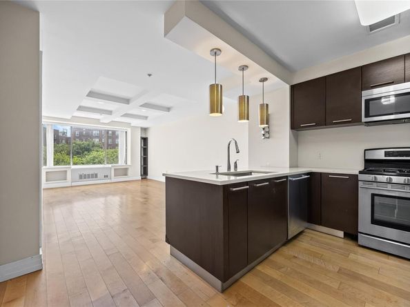 64-05 Yellowstone Boulevard 316S, Forest Hills NY 11375