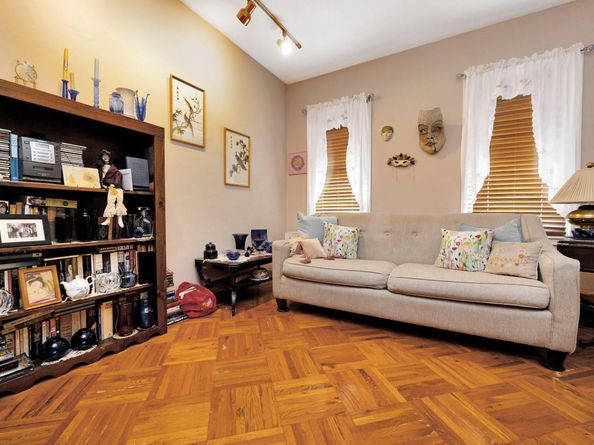 69-59 74th Street, Middle Village NY 11379