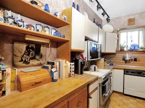 69-59 74th Street, Middle Village NY 11379