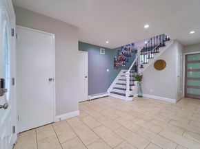 2 Hawthorne Street, Farmingdale NY 11735