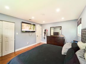2 Hawthorne Street, Farmingdale NY 11735