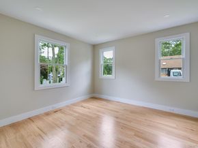 1 Lynnwood Court, Hampton Bays NY 11946
