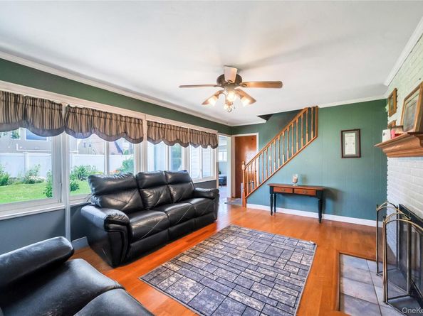 190 Meridian Road, Levittown NY 11756