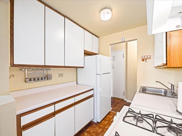 2015 St Paul Avenue 3G, Bronx NY 10461