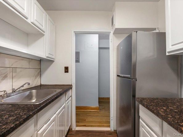2385 Barker Avenue 1D, Bronx NY 10467