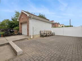 61-31 136th Street, Flushing NY 11367