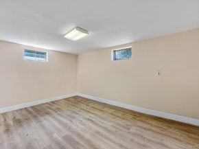 54 Felicia Court, Plainview NY 11803