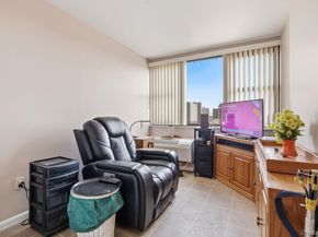 185 W Park Avenue 406, Long Beach NY 11561