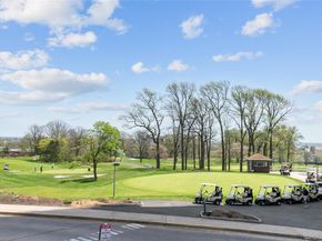 269-10 Grand Central Parkway 18 G, Floral Park NY 11005