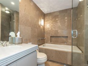 269-10 Grand Central Parkway 18 G, Floral Park NY 11005