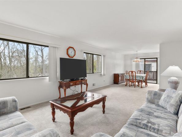 116 Village Road D, Yorktown Heights NY 10598